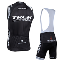 TREK kerékpáros csapatruha hátulról
